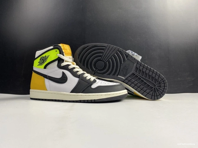 GOLD' HIGH JORDAN 1 'VOLT 555088-118 AIR RETRO OG 1107